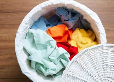 چگونه از رنگ دادن لباس جلوگیری کنیم؟