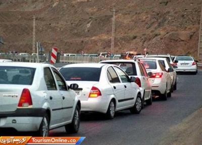 شرایط راه های کشور؛ بارش باران در جاده های 4 استان، تداوم ممنوعیت تردد در جاده چالوس